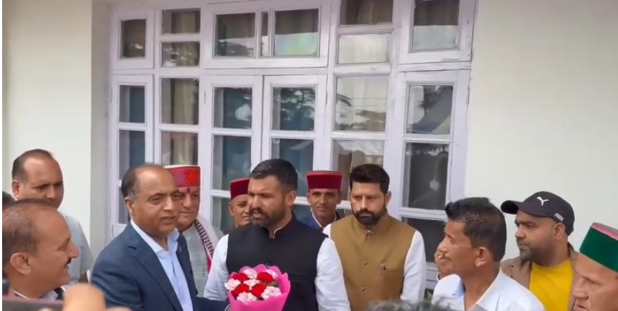 जय राम ठाकुर से मिले सिरमौर जिला परिषद प्रतिनिधि
