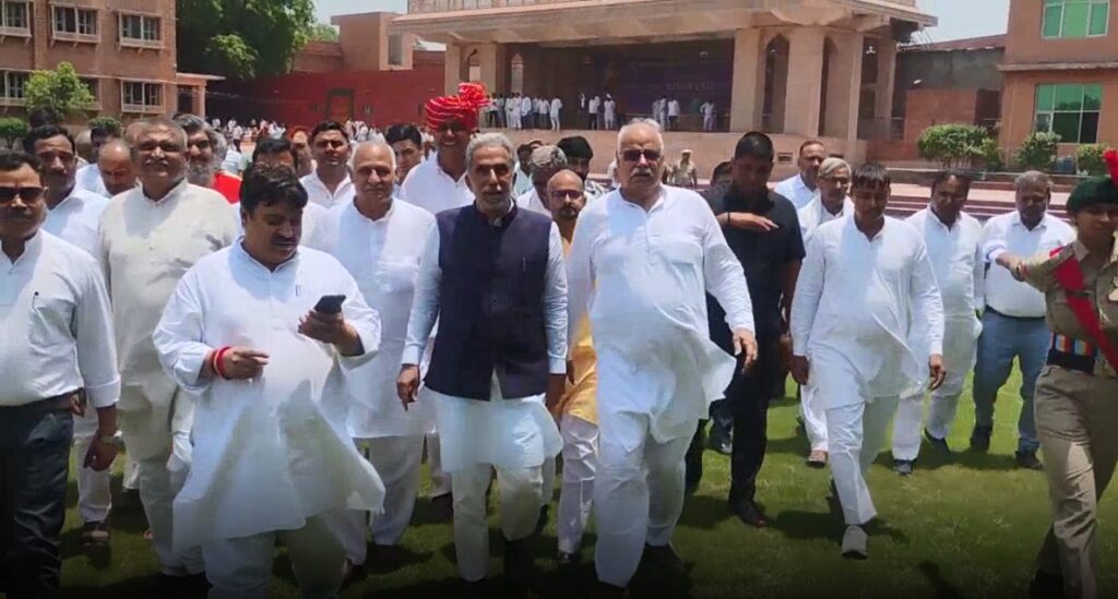 कृष्णपाल गुर्जर पौधारोपण अभियान