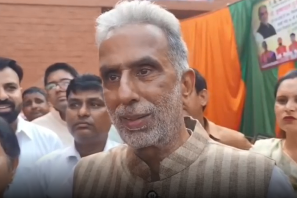 MCF अधिकारी गाली-गलौज मामला
